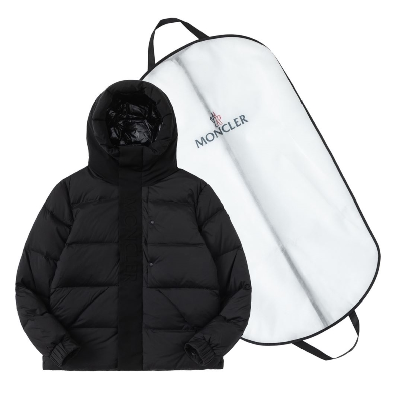 G*u*i jackets